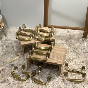 Vintage Mid-Century Style Keeler Brass Co
Drawer Pulls Brass Tone Metal